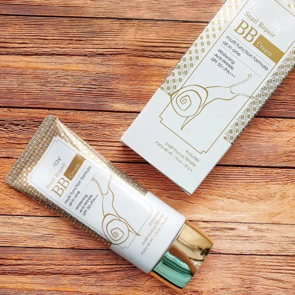 Farmstay Snail Repair BB Cream, 50g - Image 4